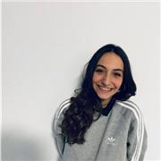 Profesora de música, especialmente en clarinete, con experiencia en escuela de música